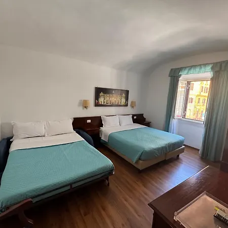 Vatican D'angelica Konukevi 4*