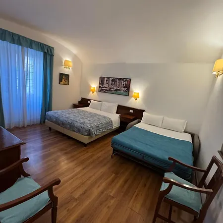 Vatican D'angelica Casa de hóspedes 4*